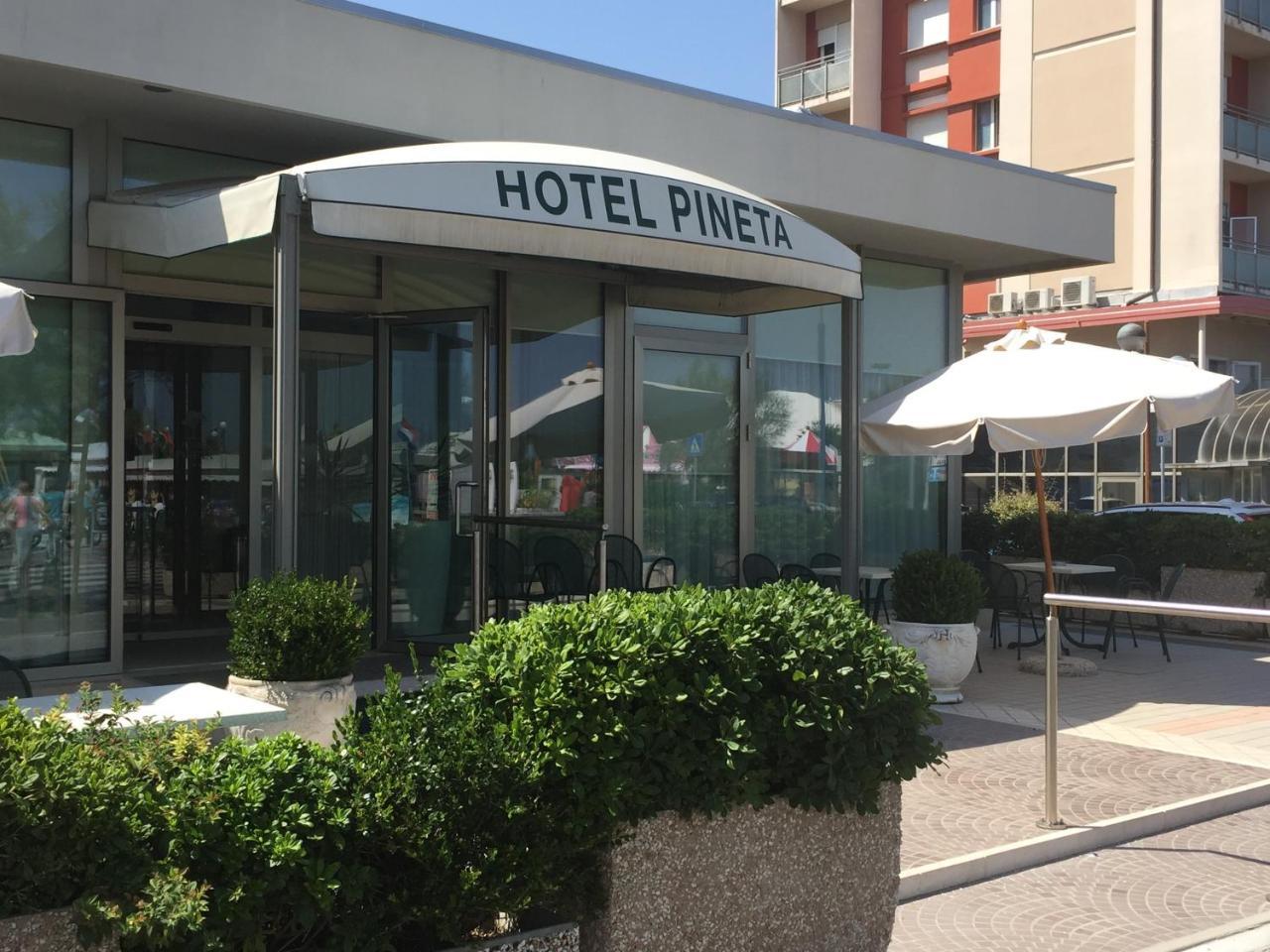Hotel Pineta Sottomarina Eksteriør bilde